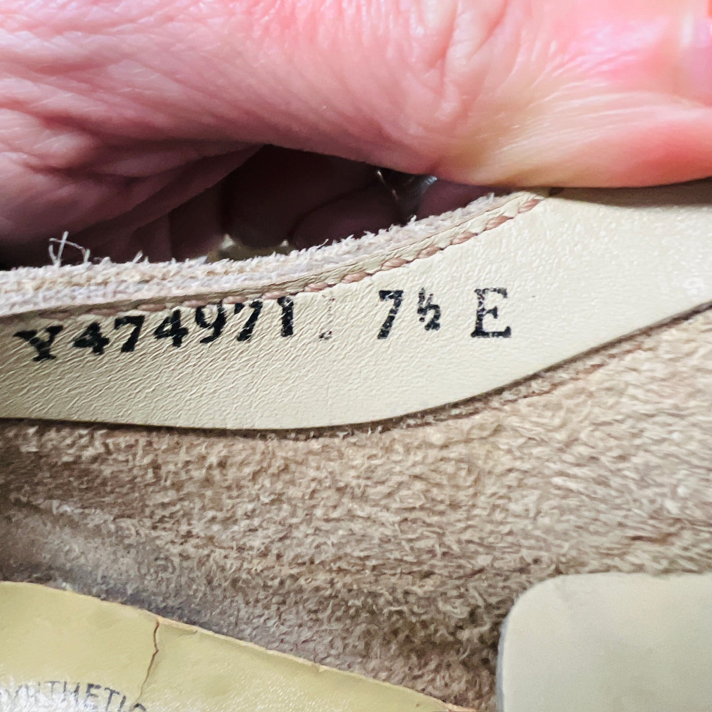 1970s vintage / hush puppies by clarks / 7.5 (3885538398031671993)