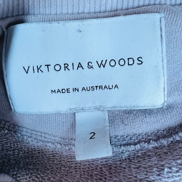 VIKTORIA + WOODS / anniversary sweatshirt / 2 (3885633101510023354)