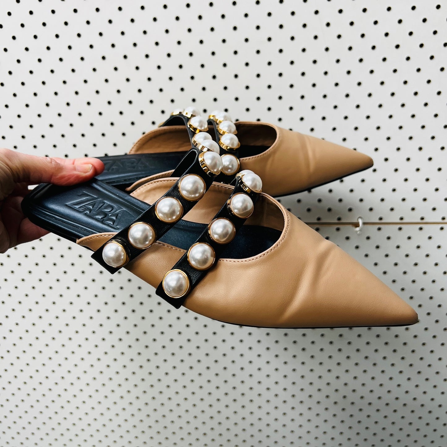 Zara / Pearl Beaded Flat Mules / Natural Tan Black / 37 (3885721487351000654)