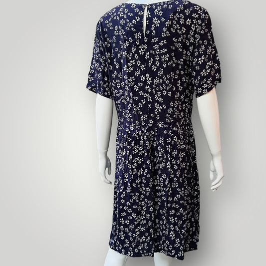 twenty-seven names / 'tripping daisys' dress / 10 (3886192180366079166)