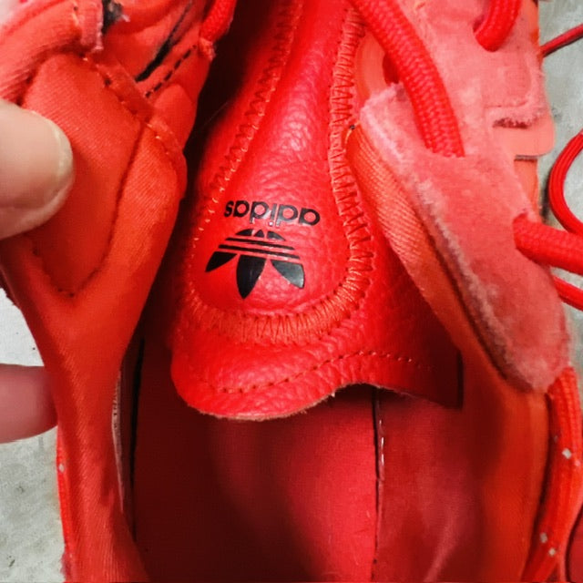 ADIDAS / Ozweego / red / 42.5 (3886395961047220707)