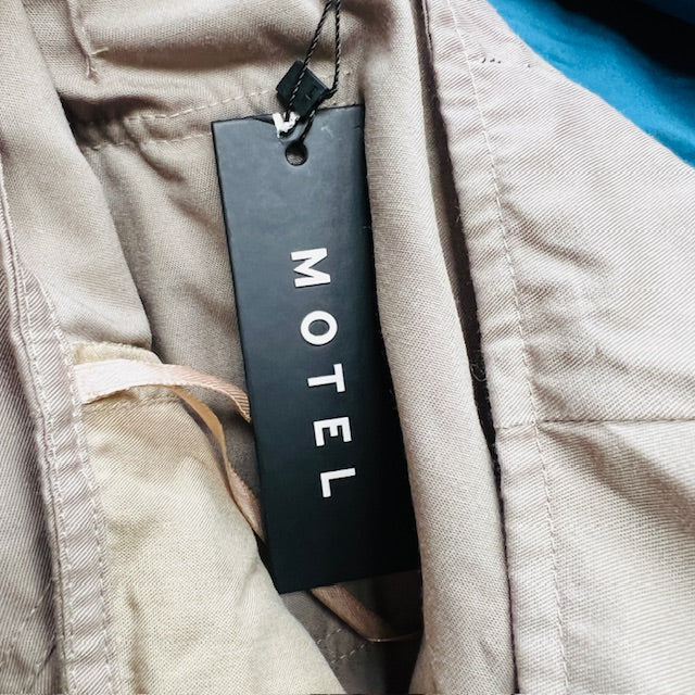 MOTEL / Xander Cargo Trouser in Cotton Drill Taupe / M (3886840101284748124)