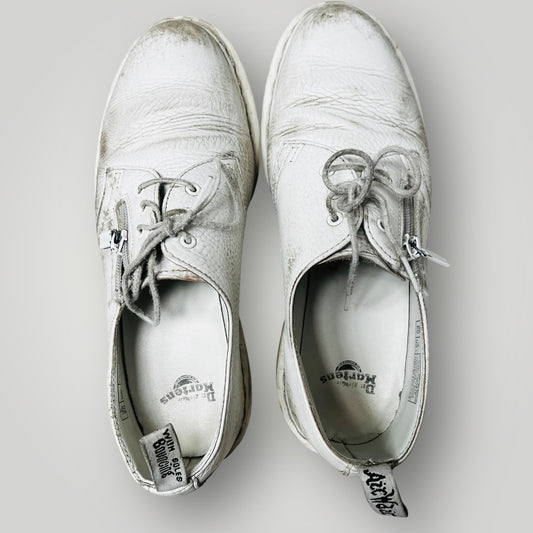 DR MARTENS / 1461 flats with zip / white / 8 (3887450356457775151)