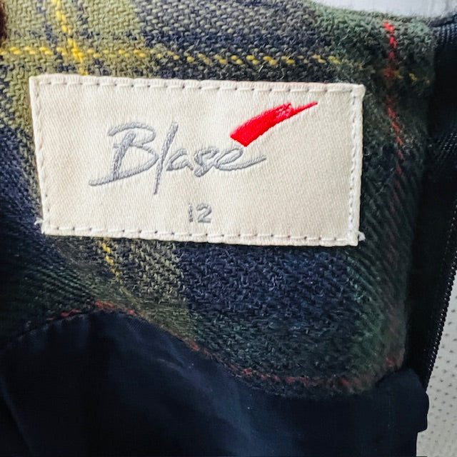 1980s nz vintage / 'blaise' plaid wool skirt / s (3888053539215329068)