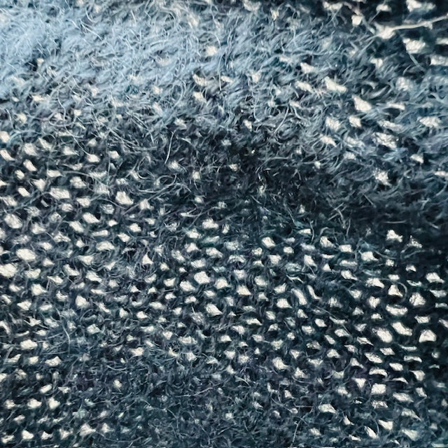 hand knitted / pure wool scarf (3889342674679836270)