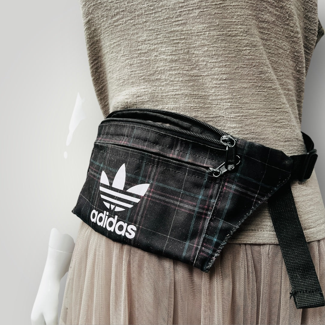 ADIDAS / cross body or bum bag / plaid (3889343076058831946)