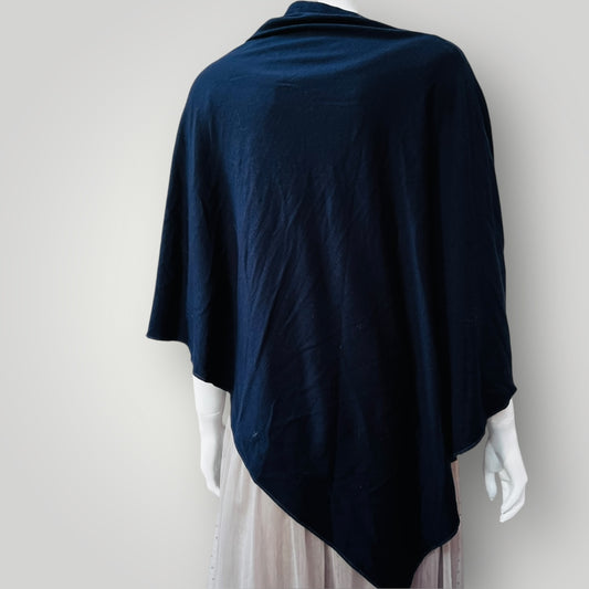 merino / poncho or scarf (3889867696562762428)