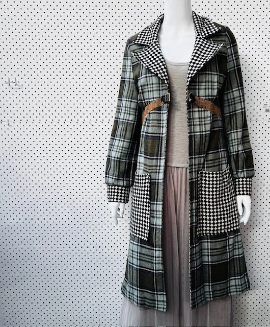 2000s nz vintage / MAW / plaid wool coat / s / made in nz (3889944094652103654)