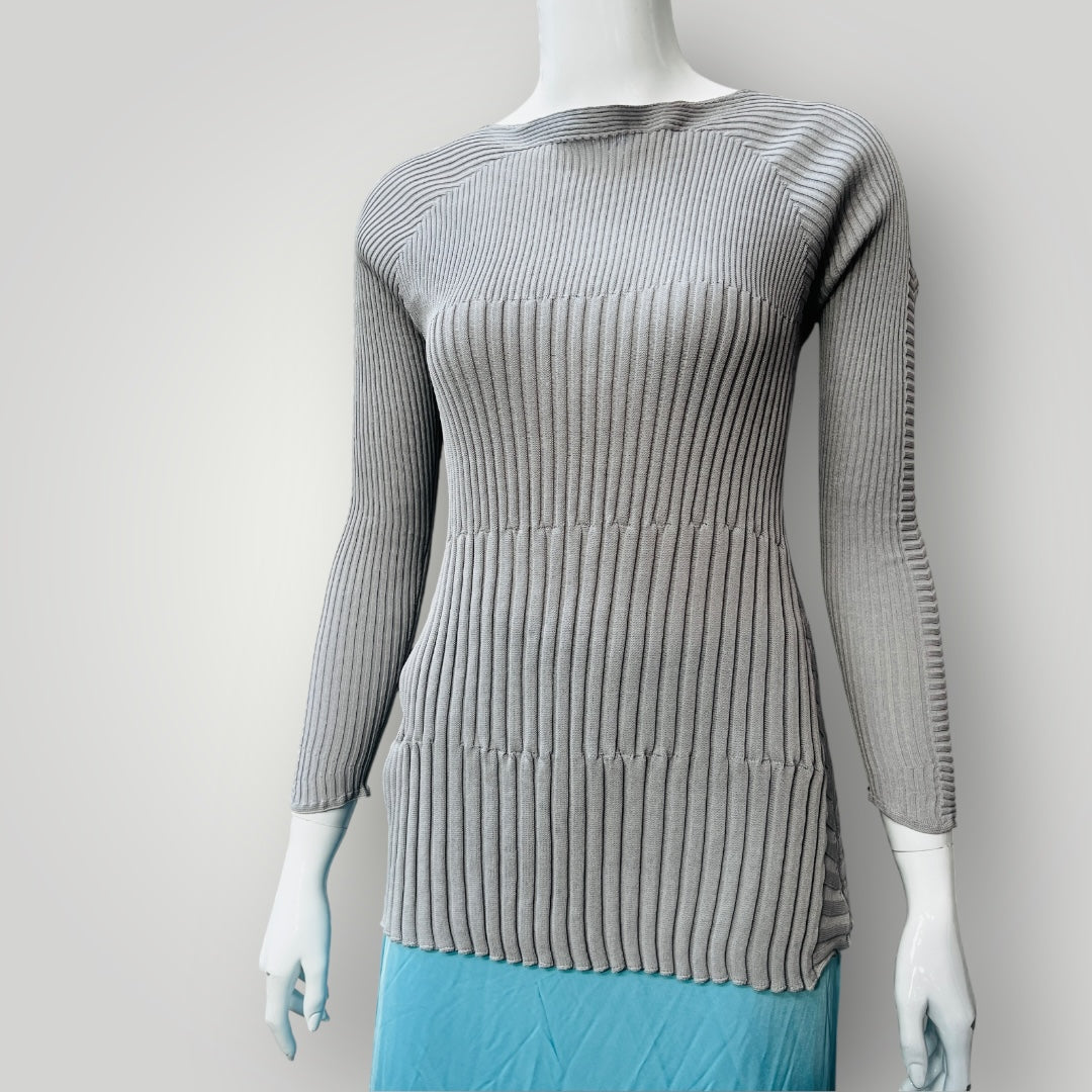 grey / longsleeved ribbed top / s (3890025743890573467)