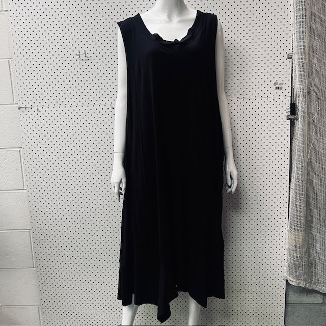 RYAN TURNER / stunning dress with sleeves to tie around dress / 3 / made in nz (3890118460243419544)