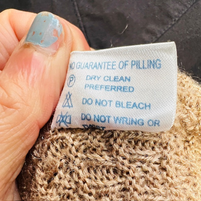 1990s vintage / wool cardigan / NEWCASTLE / xl (3891766887778139147)