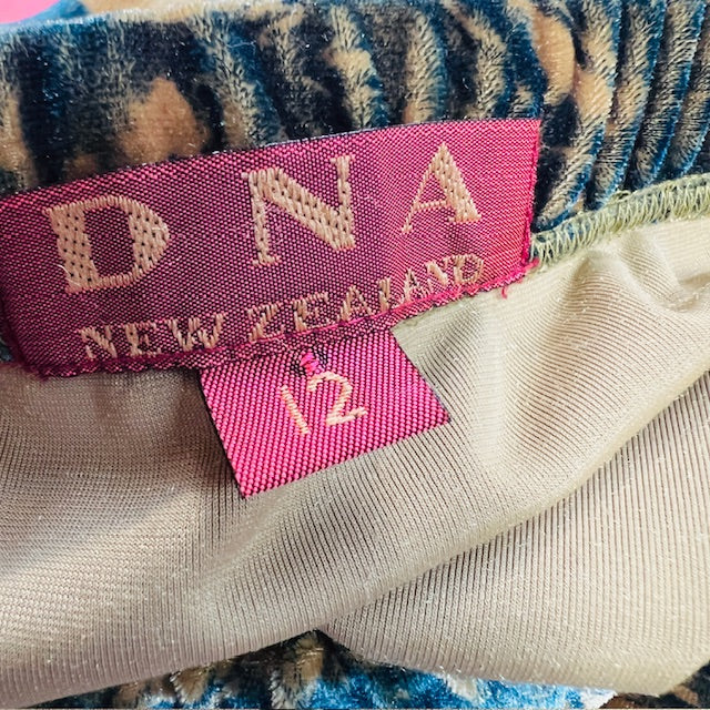 2000s nz vintage / DORIS DE PONT / DNA / printed velvet skirt / 12 (3892284969890038590)