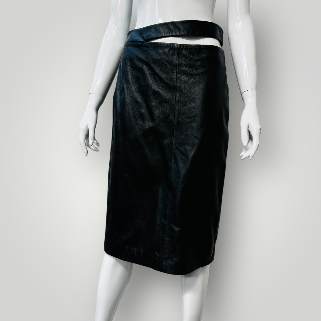 Kaia Gerber x ZARA / leather skirt / s (3892285440966961681)