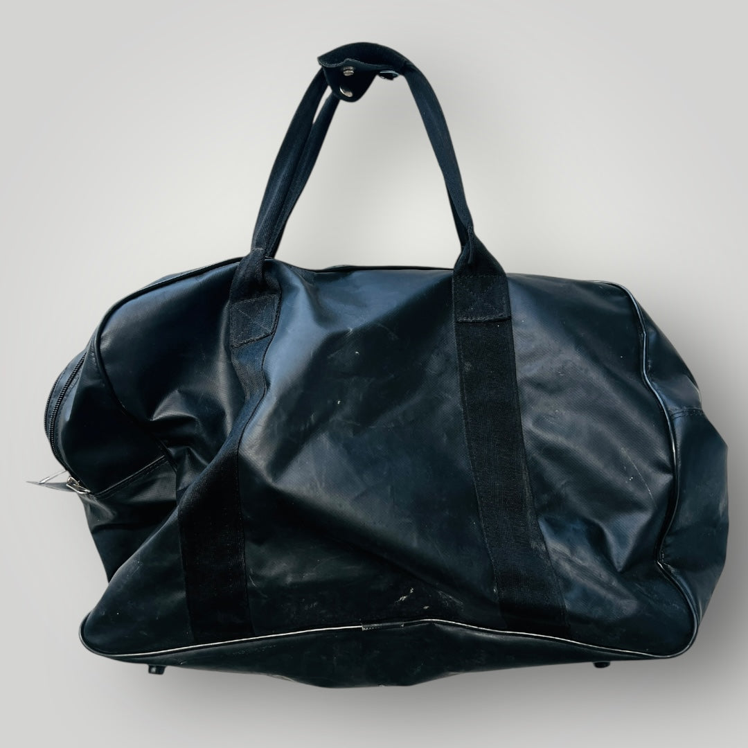 waterproof / overnight bag (3892383847532794226)