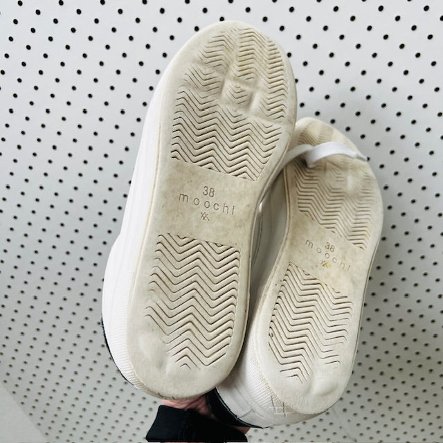 MOOCHI / leather trainers / 38 (3892559110975909554)