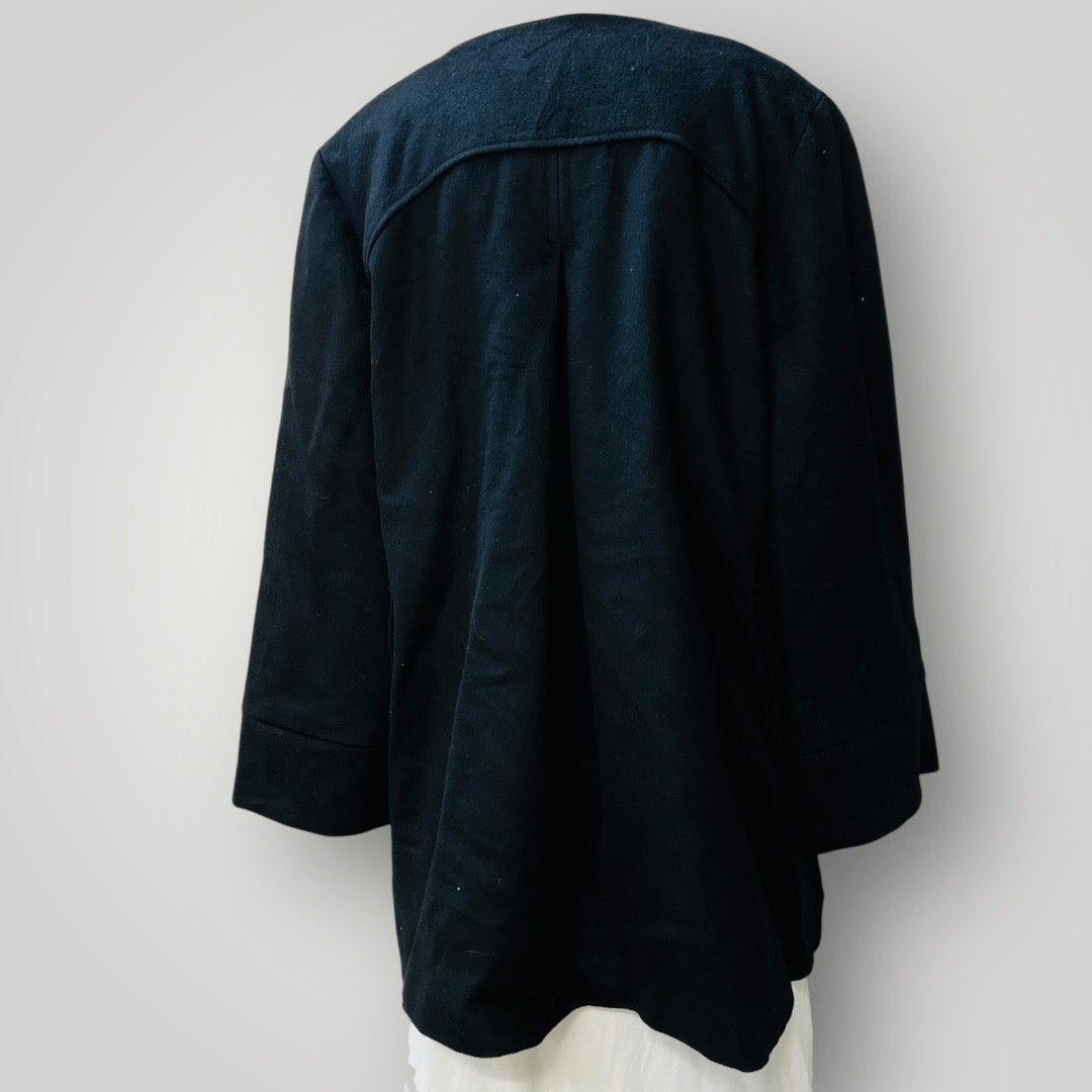 KINGAN JONES / 100% wool coat / 14 / made in nz (3894553015102578802)