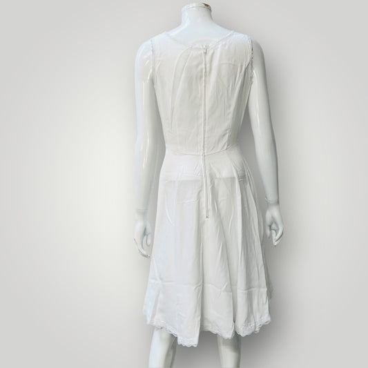 1960s vintage lingerie / white slip / s (3894553032397238830)