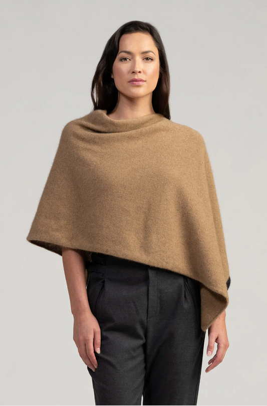 UNTOUCHED WORLD / kapua poncho / soft peach (3895397995164184589)