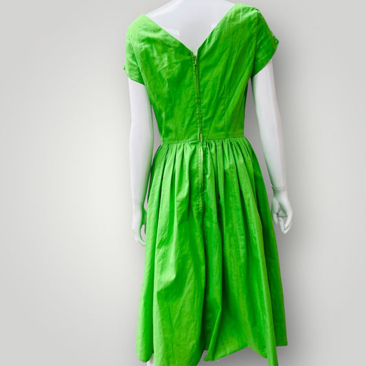 1990s nz vintage / home made / bright green cotton dress / s (3895478348995203586)