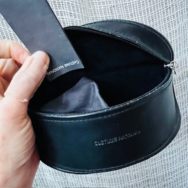 CoSTUME NATIONAL / 1990s vintage wrap sunglasses with case (3895549486523300174)