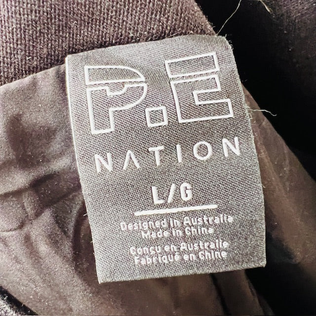 PE NATION / track pants with contrast satin strip and knee high zips / L (3895915143618113180)