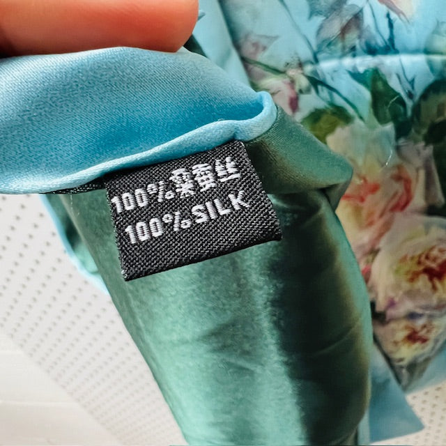 100% silk / large scarf / green + blue (3895915266698779612)