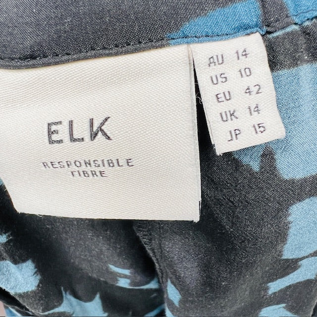 ELK / blue skirt / 14 (3896075963578947941)