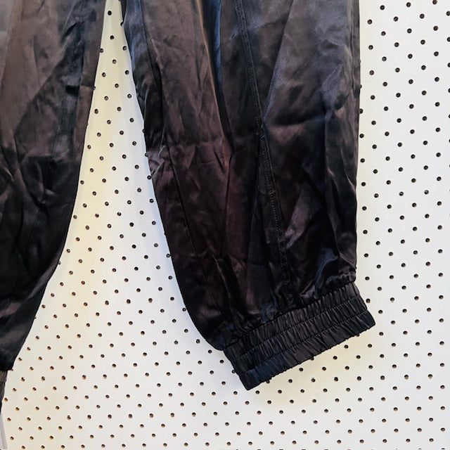 MAX / black satin cargo joggers / 12 (3896507695744587069)