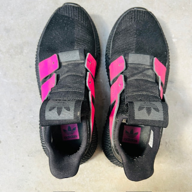 adidas originals / prophere in black + pink / 40 (3897133031338543337)