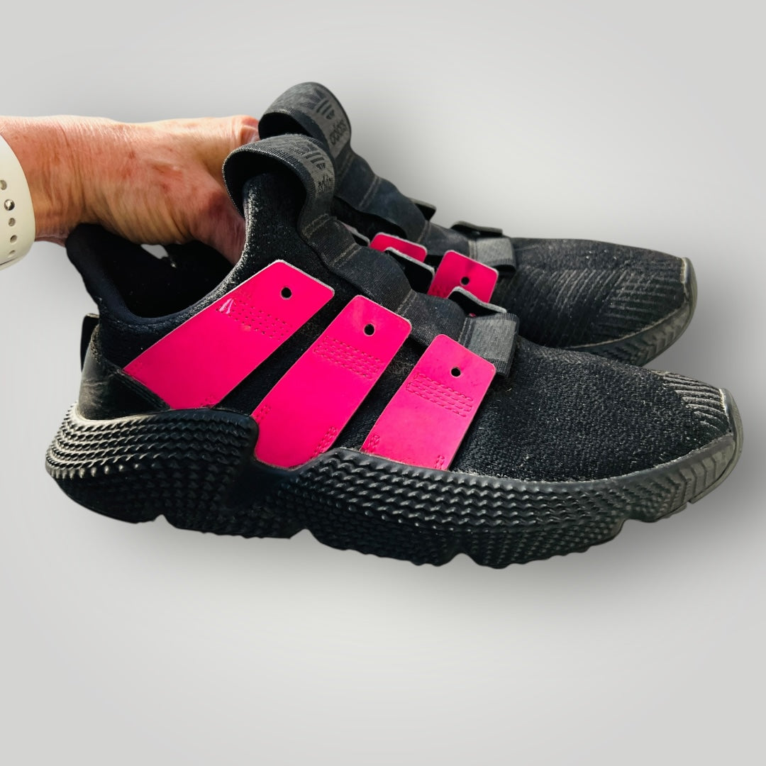 adidas originals / prophere in black + pink / 40 (3897133324700859991)