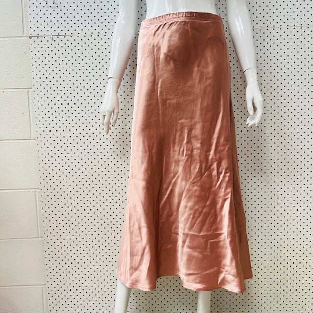 SILLS / pink satin skirt / 18 / made in nz (3897373375289450106)