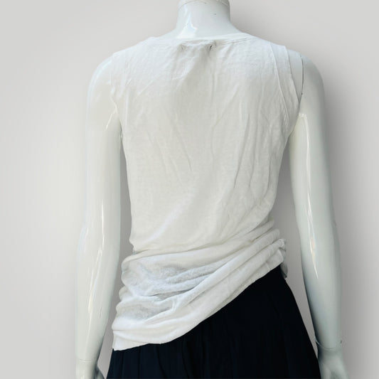 SCOPE / crisp white linen singlet / 12 (3898494962396531177)