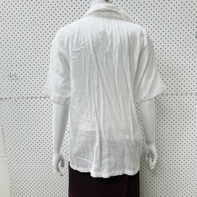 UNTOUCHED WORLD / white shirt / m (3904389278336226582)