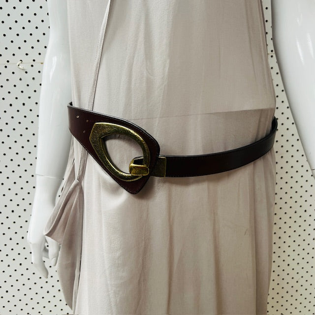 wide leather belt with feature buckle / s/m (3908635715672977133)