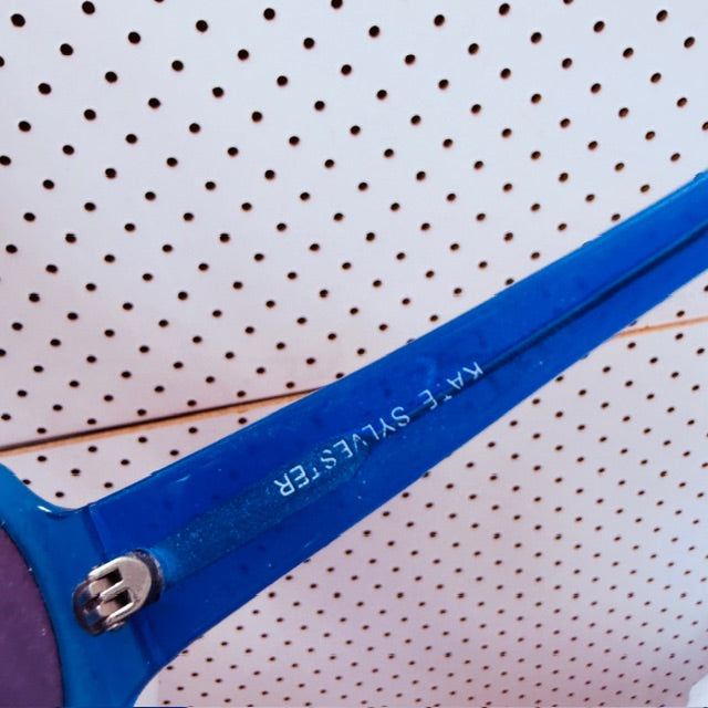 KATE SYLVESTER / 'elizabeth' sunglasses in blue (3909391622455764905)