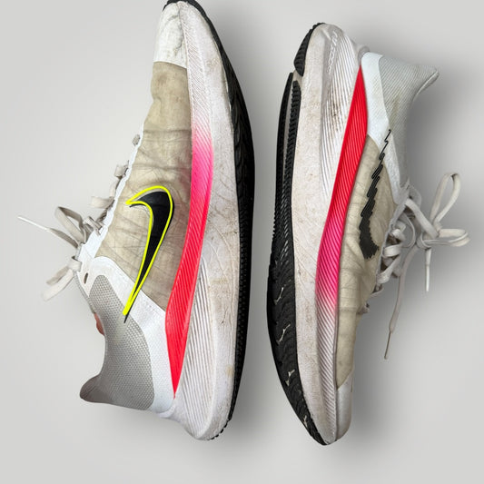 NIKE / Winflo 8 Rawdacious / tokyo olympics white + crimson / 41 (3914313915967969216)
