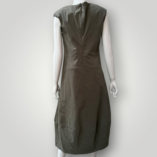 FOIL / beautifully shaped khaki dress / 10 (3914752950279149079)