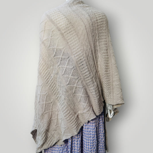 LOOBIES STORY / alpaca knit poncho / free size (3915533651693490161)