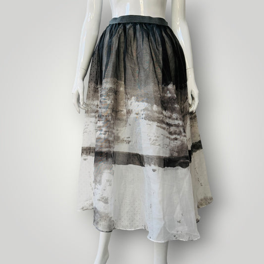 full skirt / semi sheer / s (3917700336838354162)