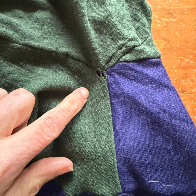 AMIKA / merino hoodie / made in nz / s/m (3919506974442640403)