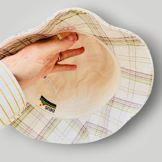 DEUS EX MACHINA / cream plaid 'Levitate Bucket' hat / one size (3926140023280575724)
