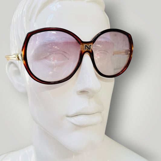 1970s vintage / NINA RICCI PARIS / oversized tortoise shell and amber sunglasses (3926140071227989016)