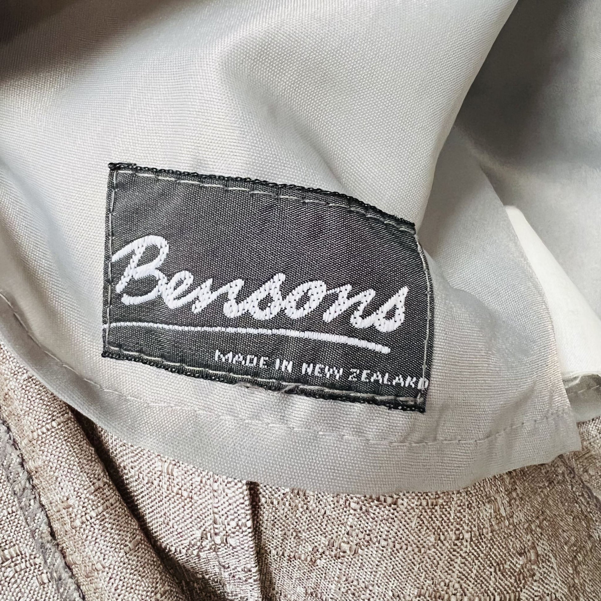 BENSON / shiny vintage beige blazer / S / made in NZ Jackets