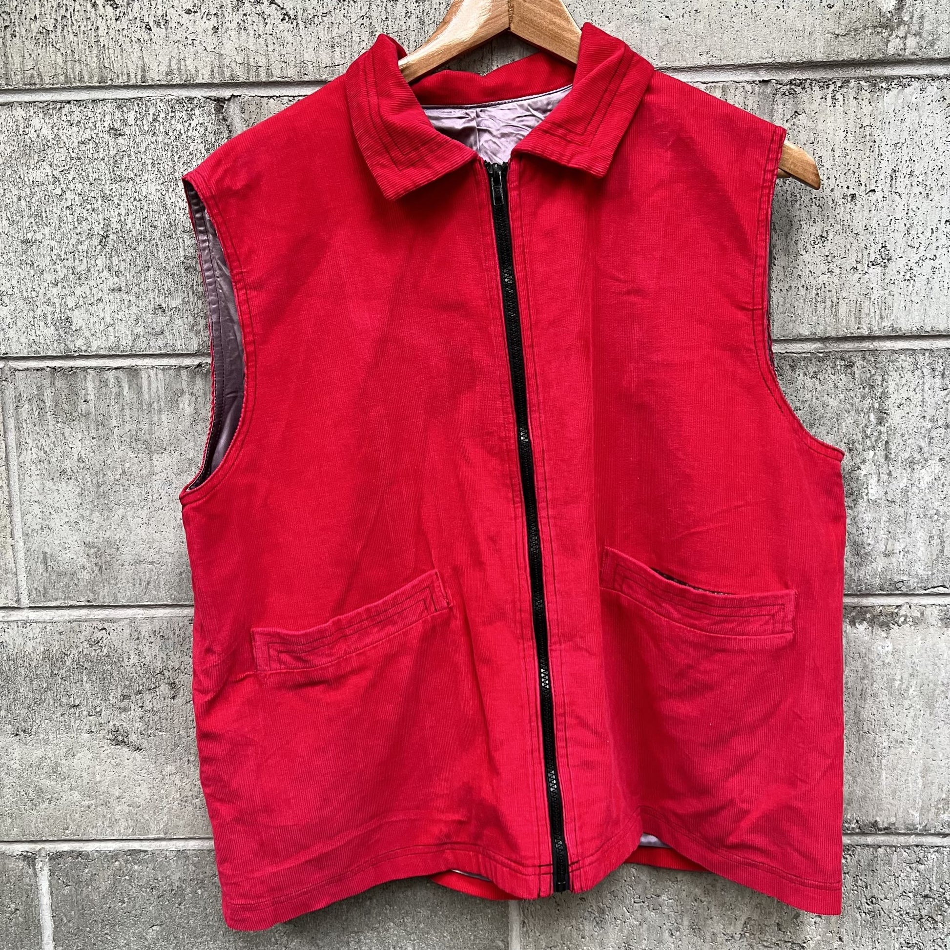 vintage handmade pink corduroy vest (3795593706267483360)