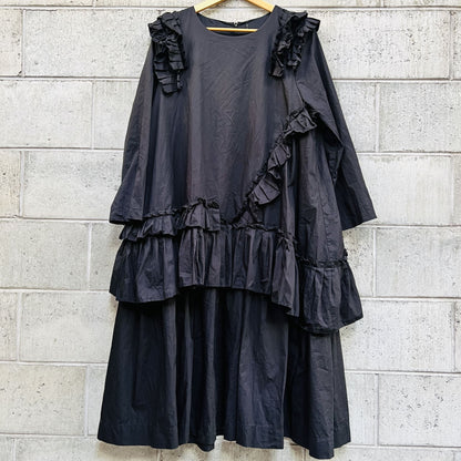 TRELISE COOPER / 'save a pleat for me' black dress / 14 / $499rrp (3822207299229179031)