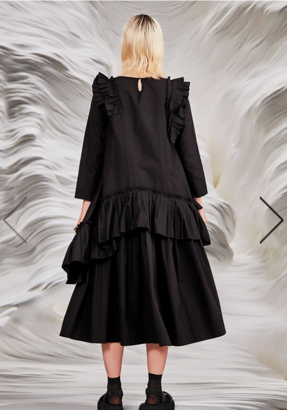 TRELISE COOPER / 'save a pleat for me' black dress / 14 / $499rrp (3822215079871242755)