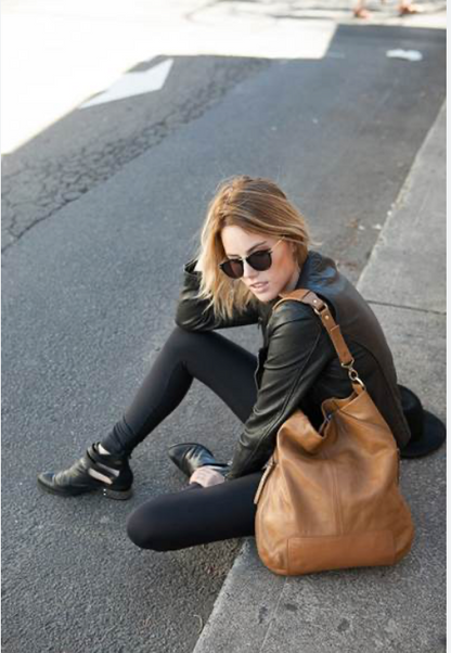 STATUS ANXIETY / 'the lair' black leather bag (3826715585125004101)