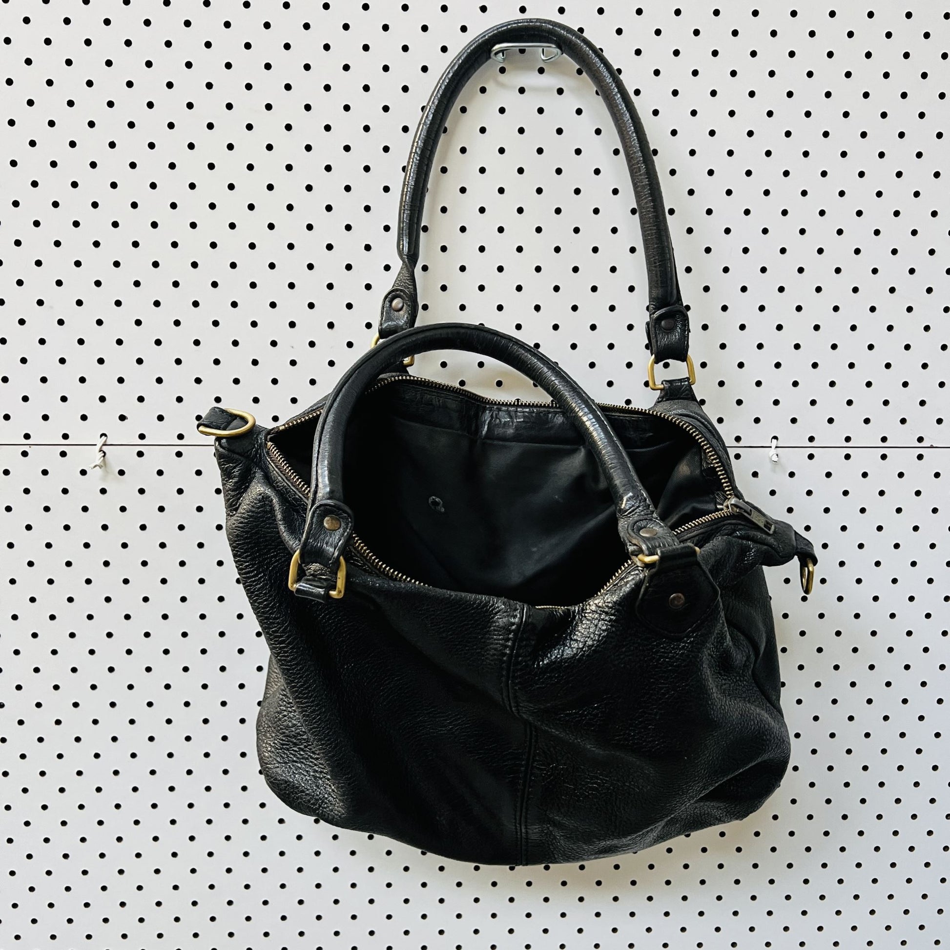 DEADLY PONIES / black leather bag - mr chain gang? / made in nz (3843023671136640168)