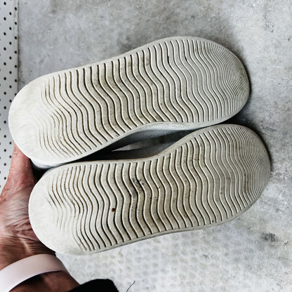 COPENHAGEN STUDIO / CPH157 in white suede / 41 / $320rrp (3850103110176305480)