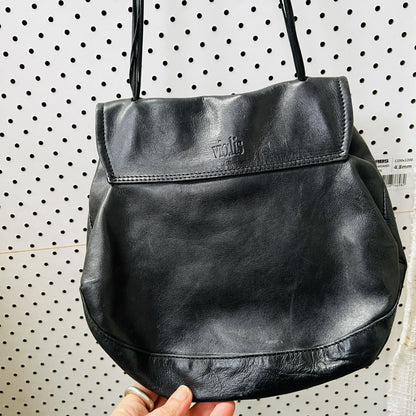 VIALIS / leather cross body bag with leather straps (3856170981833312870)